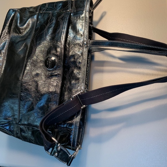 Black leather Coach diaper bag - Picture 3 of 9